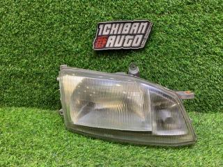 Фара правая передняя TOYOTA GRANVIA KCH16 8111026190 1 ракурс