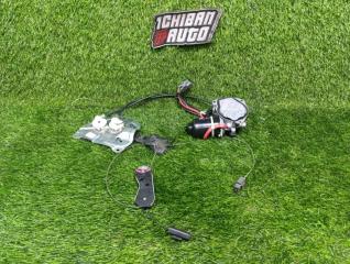 Запчасть доводчик двери задний левый MITSUBISHI DELICA D:5