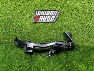 Запчасть крепление фары переднее правое SUBARU IMPREZA