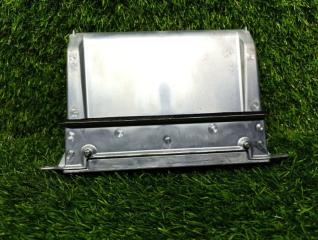 Блок управления двс TOYOTA MARK X GRX120 89661-22A10 5 ракурс Блок управления двс TOYOTA MARK X GRX120 89661-22A10 5 ракурс