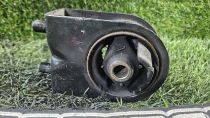 Подушка двигателя передняя MAZDA PREMACY CP8W FP B25D39050C 3 ракурс Подушка двигателя передняя MAZDA PREMACY CP8W FP B25D39050C 3 ракурс