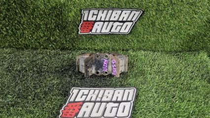 Подушка кпп задняя TOYOTA CROWN GS151 1G 12371-70050 1 ракурс