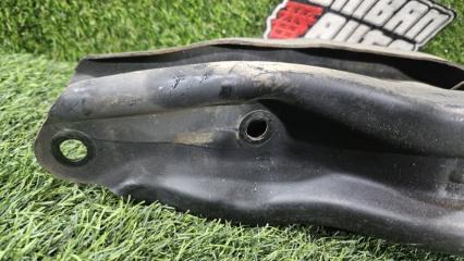 Рычаг правый задний HONDA STEPWGN RF3 52355-S7S-J00 2 ракурс