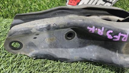 Рычаг правый задний HONDA STEPWGN RF3 52355-S7S-J00 2 ракурс
