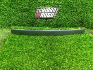 Запчасть накладка 5-й двери MAZDA DEMIO