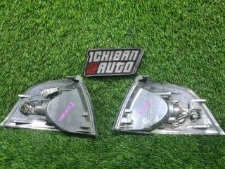 Габарит правый передний TOYOTA HIACE REGIUS KCH40 8152026140 5 ракурс
