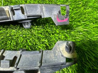 Крепление бампера переднее HONDA MOBILIO SPIKE GK1 71140SEY000 3 ракурс