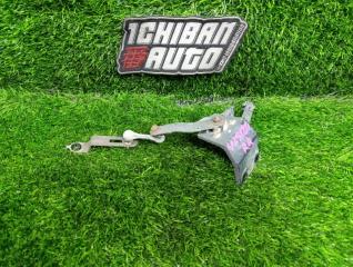 Датчик пневмоподвески правый задний TOYOTA CROWN MAJESTA UZS186 89407-30070 1 ракурс