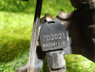 Датчик пневмоподвески правый передний TOYOTA CROWN MAJESTA UZS186 89405-30110 5 ракурс