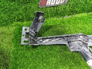 Крепление бампера переднее правое LEGACY BR9