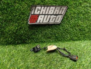 Датчик положения коленвала MAZDA PREMACY CP8W FP J5T15171 контрактная