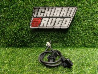 Запчасть форсунка омывателя передняя NISSAN MARCH