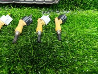 Форсунка инжекторная TOYOTA ISIS ZGM11 3ZR-FAE 2325037018 4 ракурс