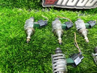 Форсунка инжекторная TOYOTA CROWN GRS180 4GR-FSE 23250 31020 4 ракурс Форсунка инжекторная TOYOTA CROWN GRS180 4GR-FSE 23250 31020 4 ракурс