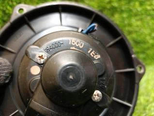 Мотор печки TOYOTA NOAH AZR60 87103-44030 5 ракурс Мотор печки TOYOTA NOAH AZR60 87103-44030 5 ракурс