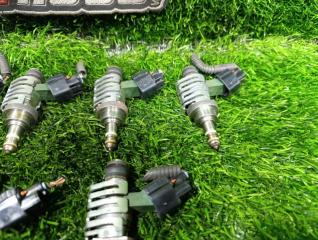 Форсунка инжекторная TOYOTA CROWN GRS180 4GR-FSE 23250 31020 5 ракурс Форсунка инжекторная TOYOTA CROWN GRS180 4GR-FSE 23250 31020 5 ракурс