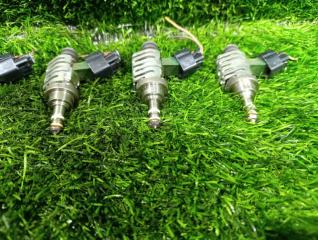 Форсунка инжекторная TOYOTA MARK X GRX120 4GR-FSE 23250-31020 4 ракурс
