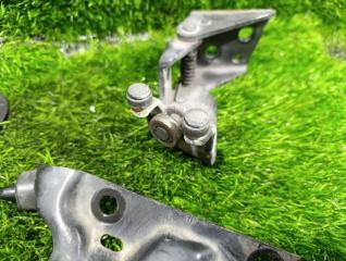 Ролик раздвижной двери правый задний HONDA STEPWGN RK5 72520SZWJ01 4 ракурс