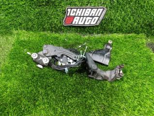 Ролик раздвижной двери правый задний HONDA ELYSION RR1 72520SJKJ01 1 ракурс