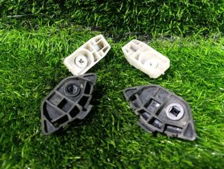 Крепление бампера заднее TOYOTA BB NCP30 52576-52030 2 ракурс
