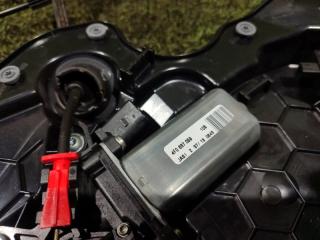 Доводчик двери левый задний AUDI A8 4H2 CDSB 4H0839015C 3 ракурс