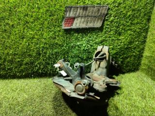 Ступица левая передняя VOLKSWAGEN PASSAT 362 CFFB 5C0407255 5 ракурс