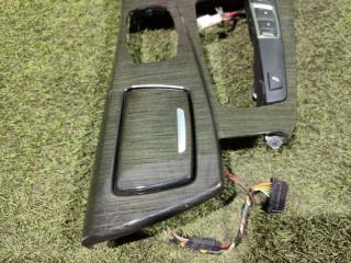 Консоль кпп BMW 5-SERIES F10 9206347 2 ракурс Консоль кпп BMW 5-SERIES F10 9206347 2 ракурс