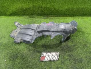 Подкрылок передний правый TOYOTA TANK