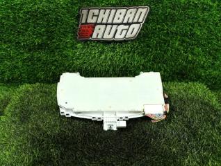 Спидометр TOYOTA ISIS ZNM10 8380044C70 4 ракурс Спидометр TOYOTA ISIS ZNM10 8380044C70 4 ракурс