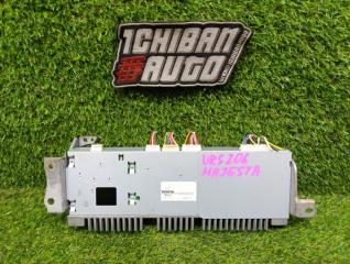 Усилитель звука TOYOTA CROWN MAJESTA URS206 04005-06130 3 ракурс
