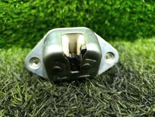 Замок 5-й двери SUBARU EXIGA YA5 63032FG102 2 ракурс