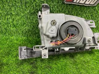 Фара левая передняя SUBARU FORESTER SF5 84001FC250 4 ракурс