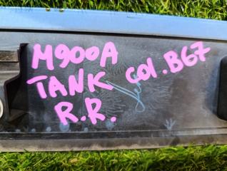 Накладка декоративная правая задняя TOYOTA TANK M900A 68355B1010 3 ракурс