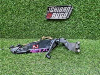 Запчасть ролик раздвижной двери задний левый MAZDA PREMACY