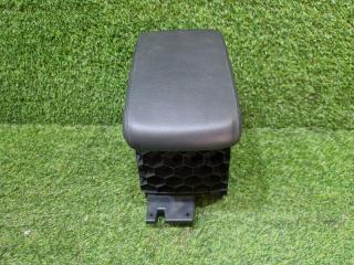 Подлокотник VOLKSWAGEN PASSAT 362 561863239 3 ракурс