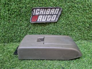 Запчасть подлокотник JEEP COMPASS 2008