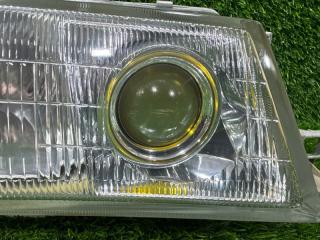 Фара правая передняя TOYOTA MARK II GX81 8111022571 2 ракурс