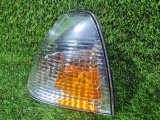 Габарит левый передний TOYOTA GRAND HIACE KCH10 8174026020 4 ракурс