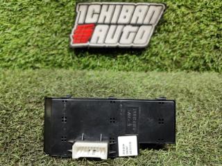 Блок упр. стеклоподьемниками левый передний HYUNDAI AVANTE AD G4FD 93570-F2100 3 ракурс