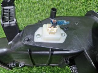 Мотор печки SUBARU IMPREZA GG2 EJ152 72210FE000 4 ракурс