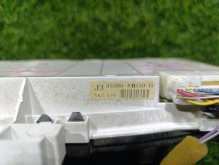 Спидометр TOYOTA ISIS ZGM10 2ZR-FAE 83800-44B30-B 5 ракурс Спидометр TOYOTA ISIS ZGM10 2ZR-FAE 83800-44B30-B 5 ракурс