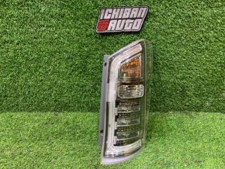 Стоп-сигнал правый задний HONDA STEPWGN RK1 33500SZWJ21 1 ракурс