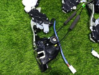 Замок двери LEXUS LS460 USF40 1UR-FSE 3 ракурс