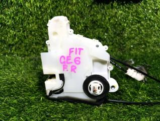 Замок двери правый передний HONDA FIT GE6 L13A 2 ракурс