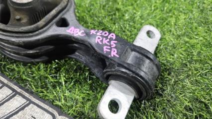 Подушка двигателя правая передняя HONDA STEPWGN RK5 R20A 50880SZW003 3 ракурс
