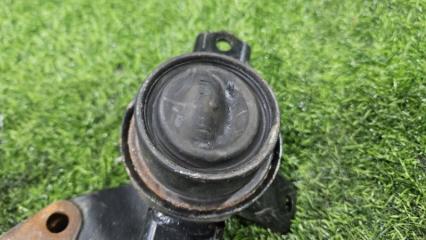 Подушка двигателя правая передняя TOYOTA PASSO SETTE M502E 3SZ-VE 12305B1090 2 ракурс