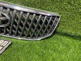 Решетка радиатора TOYOTA CROWN MAJESTA URS206 53100-30290 4 ракурс
