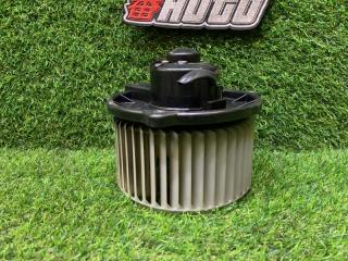 Мотор печки TOYOTA VOXY AZR60 87103-44030 4 ракурс