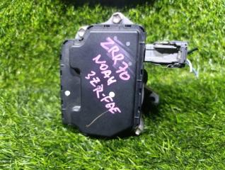 Блок valvematic TOYOTA NOAH ZRR70 3ZR-FAE 22A037015 2 ракурс