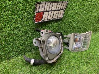 Туманка левая передняя TOYOTA PRIUS ZVW30 81026-0W020 3 ракурс